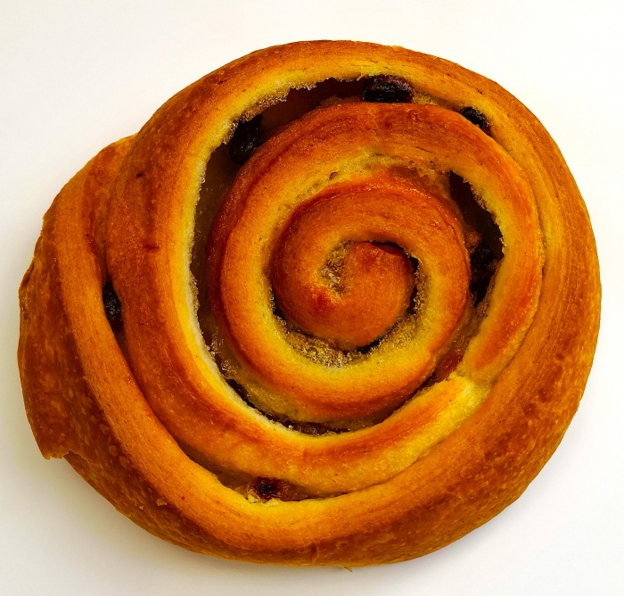 Спиральки с изюмом